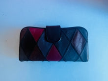 Load image into Gallery viewer, Vintage 80s patch leather wallet
